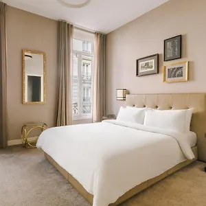 Sonder Le Frochot Hotel París