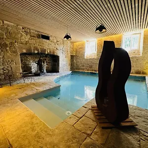 Chateau D'aynac Appart hôtel