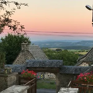 Lo Soulenquo A Fonteilles Sur Le Gr 65 Golinhac