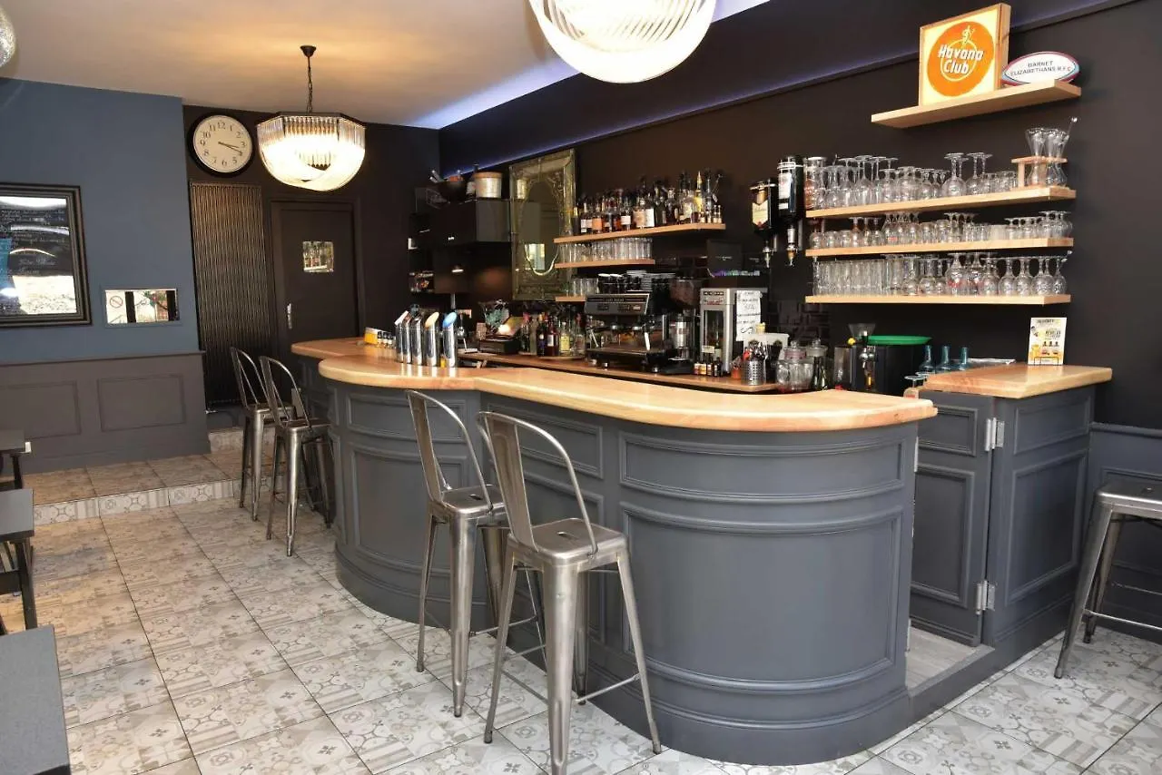 **  Cafe De Paris Hotel Capdenac-Gare Frankrijk